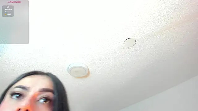 Snapshot of Cristal_Velle chatting on May 2026 12:55:02 PM Cristal Velle online show from May 2026 12:55:02 PM