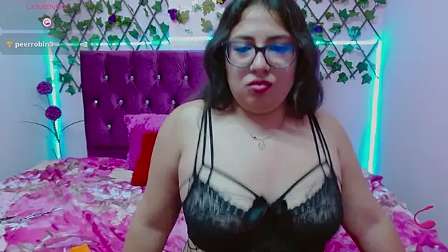 Snapshot of Anny__cute chatting on March 2025 01:03:02 AM Anny  cute online show from March 2025 01:03:02 AM