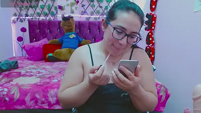 Snapshot of Anny__cute chatting on September 2025 08:43:01 PM Anny  cute online show from September 2025 08:43:01 PM