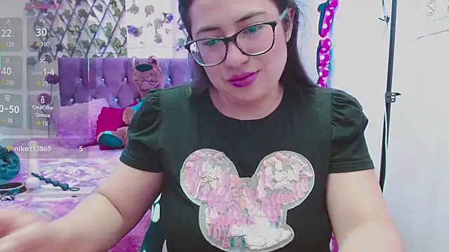 Snapshot of Anny__cute chatting on October 2025 08:37:02 PM Anny  cute online show from October 2025 08:37:02 PM
