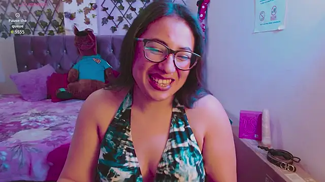Snapshot of Anny__cute chatting on October 2025 08:09:02 PM Anny  cute online show from October 2025 08:09:02 PM