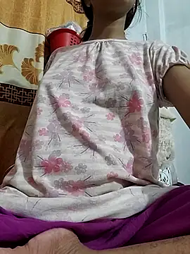 sexy-trisha1 online show from October 2025 05:01:01 PM