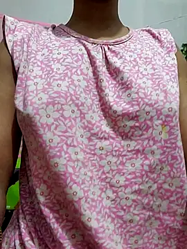 Snapshot of sexy-trisha1 chatting on March 2026 10:42:01 PM sexy-trisha1 online show from March 2026 10:42:01 PM