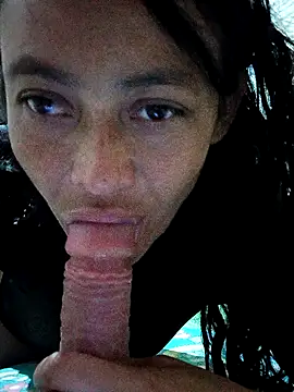 Snapshot of sarayulith chatting on November 2025 11:59:02 PM sarayulith online show from November 2025 11:59:02 PM