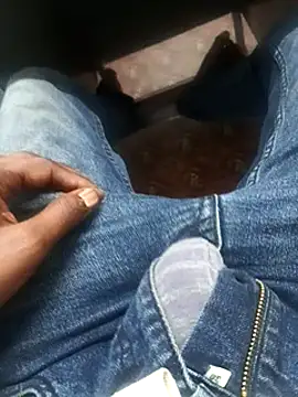 Snapshot of Tn_localboy69 chatting on March 2025 04:35:02 PM Tn localboy69 online show from March 2025 04:35:02 PM