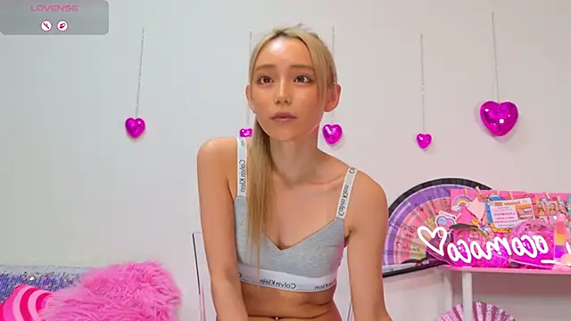 -LOCOMOCO- online show from November 2025 10:27:01 AM