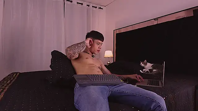 ErosKhaos online show from October 2025 12:08:02 AM