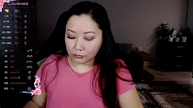 LisaAsianFlower online show from October 2025 01:04:02 AM