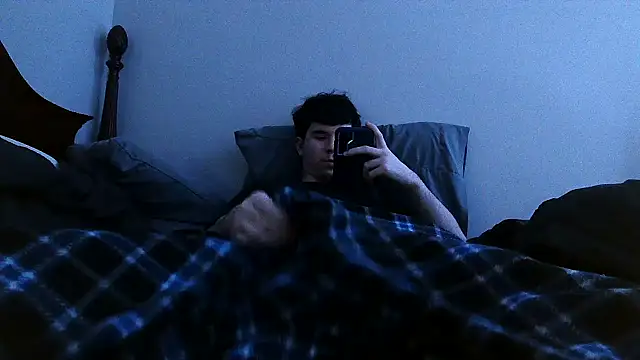 Snapshot of HourManne chatting on March 2025 07:32:01 AM HourManne online show from March 2025 07:32:01 AM