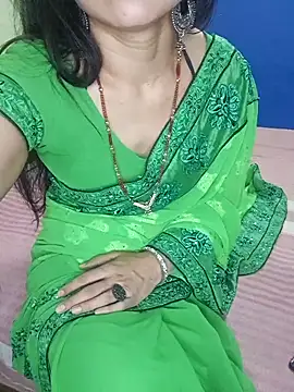 Snapshot of Cute-Zarina chatting on October 2025 05:46:01 PM Cute-Zarina online show from October 2025 05:46:01 PM