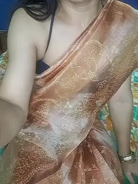 Snapshot of Cute-Zarina chatting on October 2025 06:20:02 PM Cute-Zarina online show from October 2025 06:20:02 PM