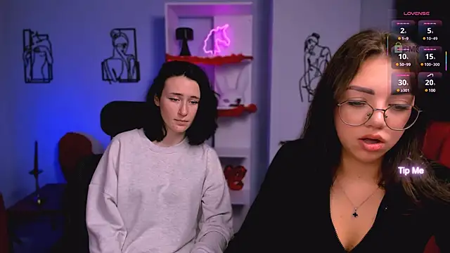 kiki swan online show from March 2025 11:01:02 AM