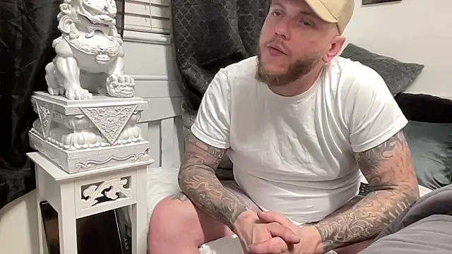 Snapshot of Thegreatwhitepipe chatting on November 2025 01:00:01 PM Thegreatwhitepipe online show from November 2025 01:00:01 PM