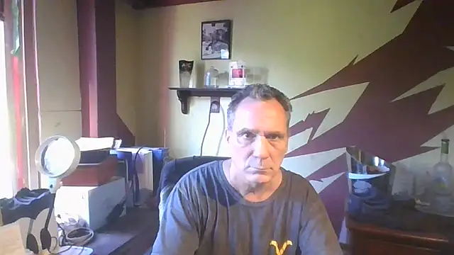 Snapshot of HunkofRock chatting on July 2026 12:59:02 PM HunkofRock online show from July 2026 12:59:02 PM