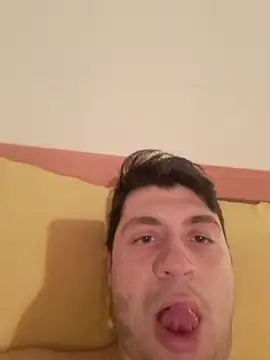 Snapshot of Maracujand80 chatting on March 2026 11:19:02 PM Maracujand80 online show from March 2026 11:19:02 PM