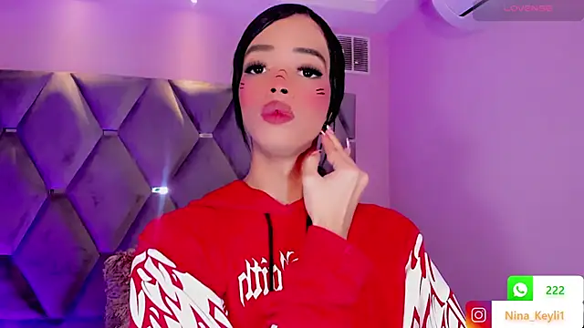 Nina Keyli online show from November 2025 07:26:01 PM