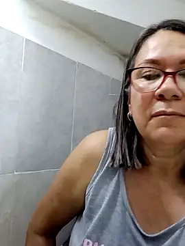 victoria wayne online show from November 2025 09:55:02 AM