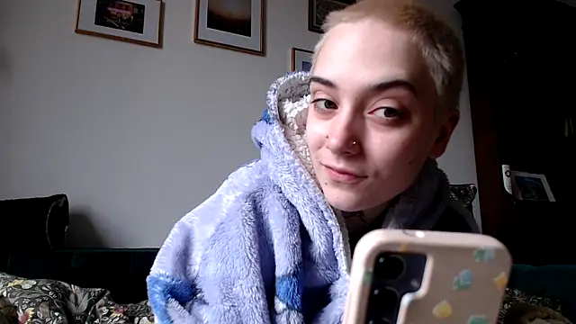 Snapshot of OllympeKaii chatting on March 2025 12:02:02 PM OllympeKaii online show from March 2025 12:02:02 PM