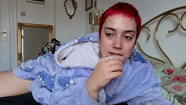 Snapshot of OllympeKaii chatting on October 2025 09:18:01 AM OllympeKaii online show from October 2025 09:18:01 AM