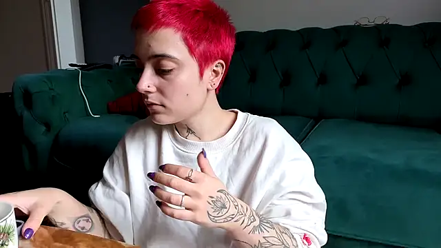 Snapshot of OllympeKaii chatting on October 2025 02:28:02 PM OllympeKaii online show from October 2025 02:28:02 PM