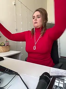 Juicy PeachLux online show from March 2025 07:56:02 AM