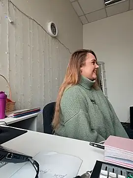 Juicy PeachLux online show from April 2026 08:53:02 AM