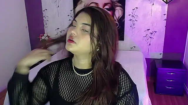 Snapshot of Scarlett__Johanson chatting on March 2025 12:09:02 PM Scarlett Johanson online show from March 2025 12:09:02 PM