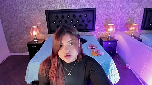 Snapshot of Scarlett__Johanson chatting on March 2025 03:22:02 AM Scarlett Johanson online show from March 2025 03:22:02 AM