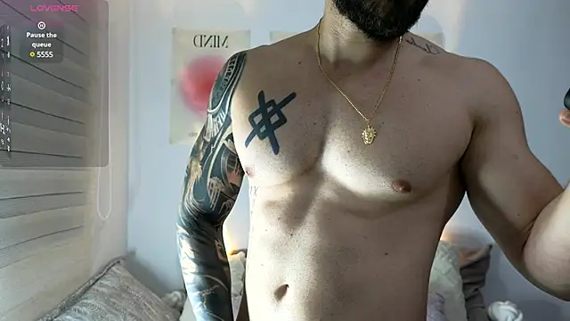 Isaac Carter online show from March 2025 10:22:01 AM