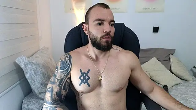 Isaac Carter online show from September 2025 11:11:01 AM