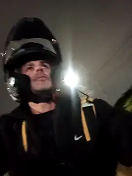 Snapshot of Fzssp chatting on March 2026 01:54:02 AM Fzssp online show from March 2026 01:54:02 AM