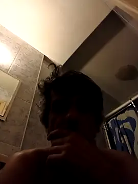 Snapshot of Fzssp chatting on April 2026 07:25:02 AM Fzssp online show from April 2026 07:25:02 AM