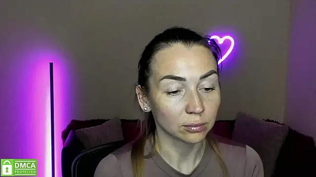 Snapshot of Kiss_julli88I chatting on March 2025 04:02:01 PM Kiss julli88I online show from March 2025 04:02:01 PM