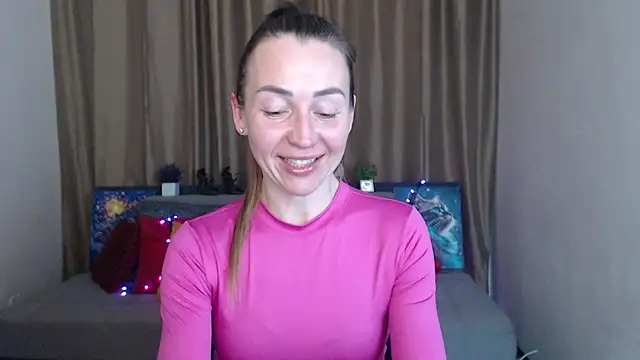 Snapshot of Kiss_julli88I chatting on March 2025 01:47:01 PM Kiss julli88I online show from March 2025 01:47:01 PM