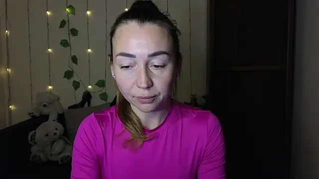 Snapshot of Kiss_julli88I chatting on March 2025 12:31:02 PM Kiss julli88I online show from March 2025 12:31:02 PM