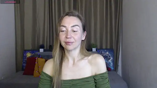 Snapshot of Kiss_julli88I chatting on March 2025 09:37:01 PM Kiss julli88I online show from March 2025 09:37:01 PM