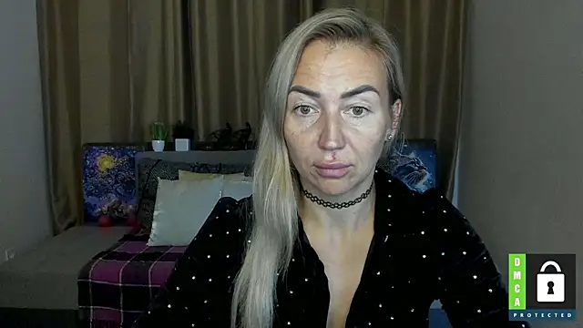 Snapshot of Kiss_julli88I chatting on September 2025 05:25:01 PM Kiss julli88I online show from September 2025 05:25:01 PM