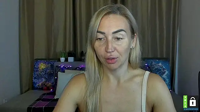 Snapshot of Kiss_julli88I chatting on October 2025 05:32:02 PM Kiss julli88I online show from October 2025 05:32:02 PM