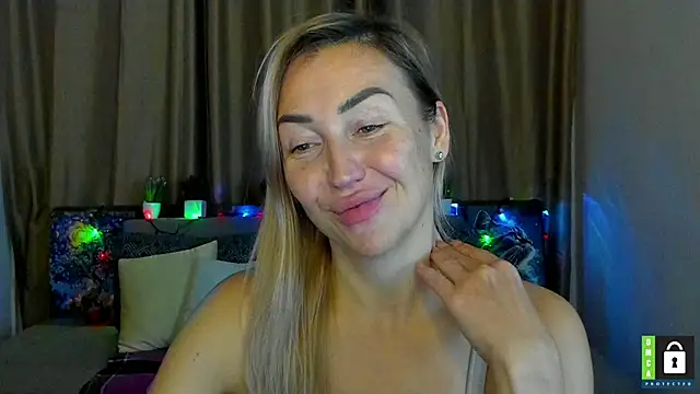 Snapshot of Kiss_julli88I chatting on December 2025 07:32:01 PM Kiss julli88I online show from December 2025 07:32:01 PM