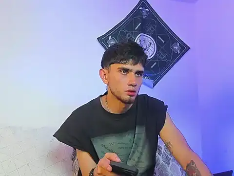 samevansx  online show from February 2026 06:02:01 PM