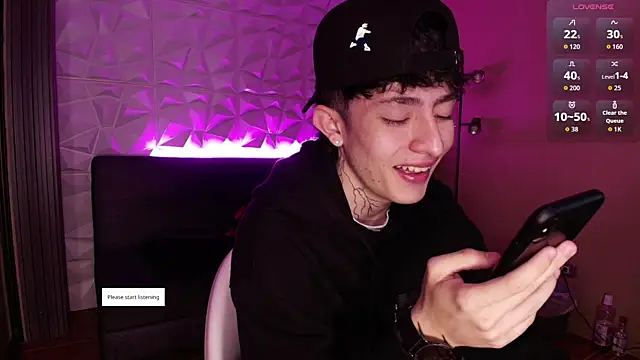 troy rouge online show from December 2025 07:21:02 PM