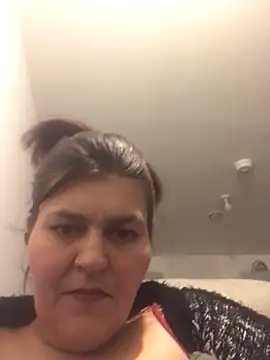 Curvy-Essex-Milf online show from March 2025 09:06:02 PM