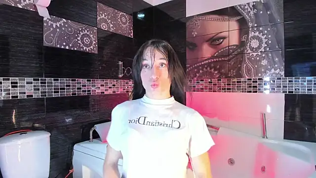 Snapshot of Small_Hot19 chatting on September 2025 09:23:02 AM Small Hot19 online show from September 2025 09:23:02 AM