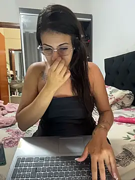 jheicylli online show from December 2025 07:33:02 PM