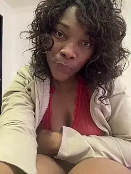 Nahomy gree online show from March 2025 03:00:02 AM