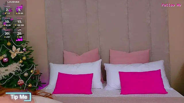 AmeliRoyse online show from December 2025 05:08:02 PM