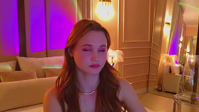 AmeliRoyse online show from March 2026 05:17:02 PM