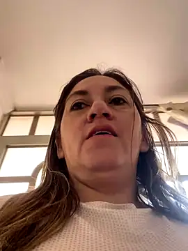 Snapshot of Luna-nevada chatting on November 2025 05:23:02 PM Luna-nevada online show from November 2025 05:23:02 PM