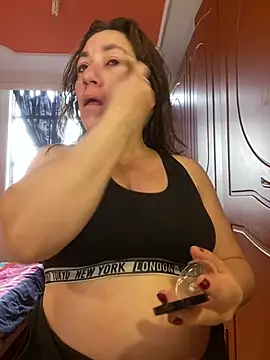 Luna-nevada online show from March 2026 03:45:01 PM