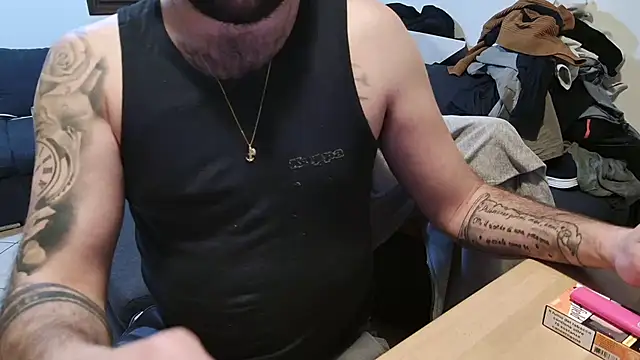 Snapshot of maialinofriuli chatting on February 2026 10:03:02 PM maialinofriuli online show from February 2026 10:03:02 PM